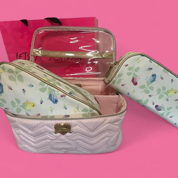 Betsey Johnson 3 piece travel set - Picture 2 of 7